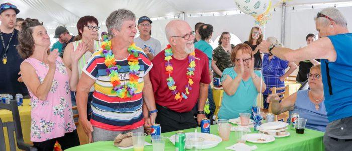 defi-polyteck_blogue_party-ete-2023_real_standing-ovation